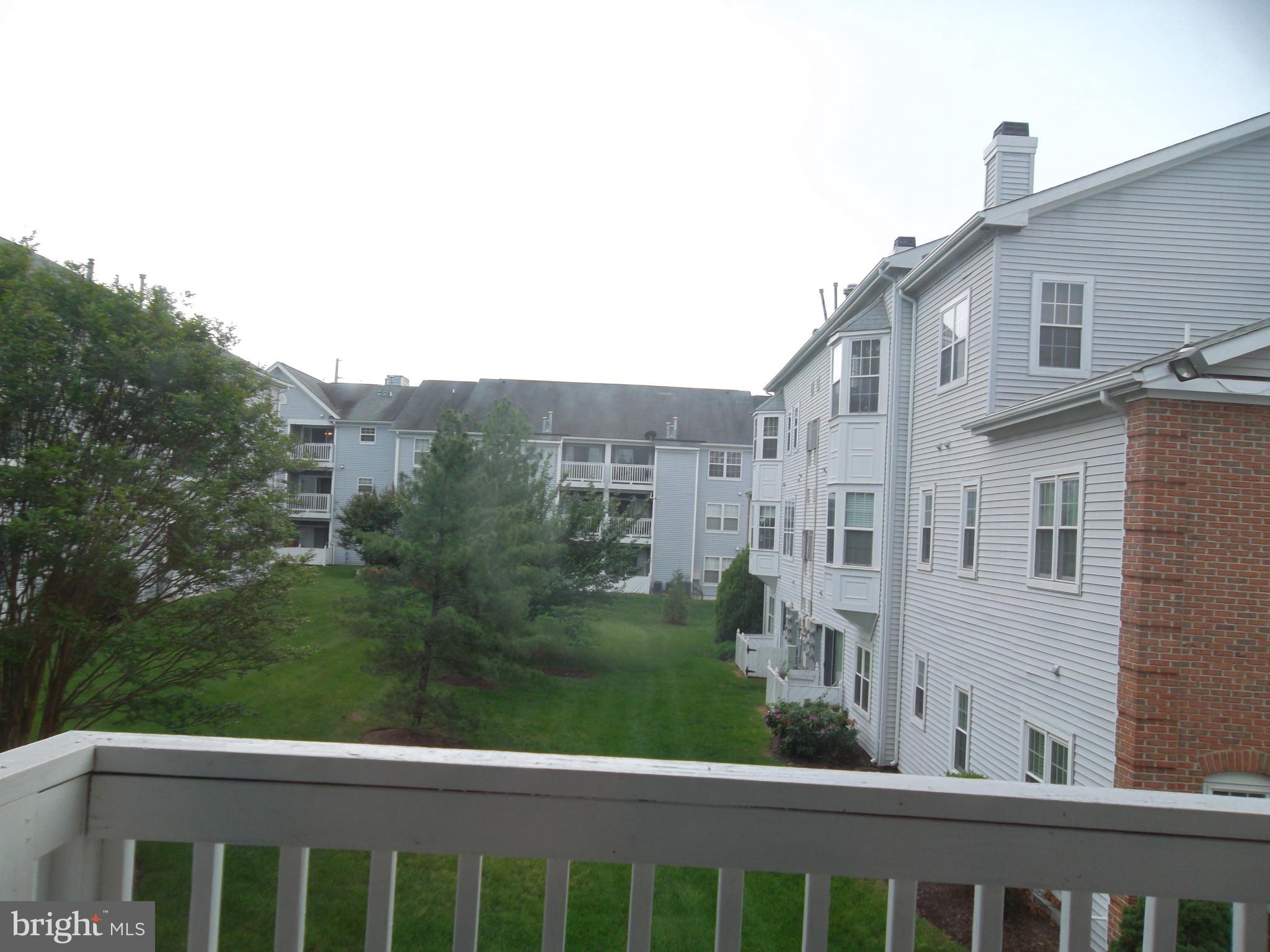 623 Constellation Square Southeast, Unit H Leesburg, VA 20175 - Photo 15 of 20 Terrace's view