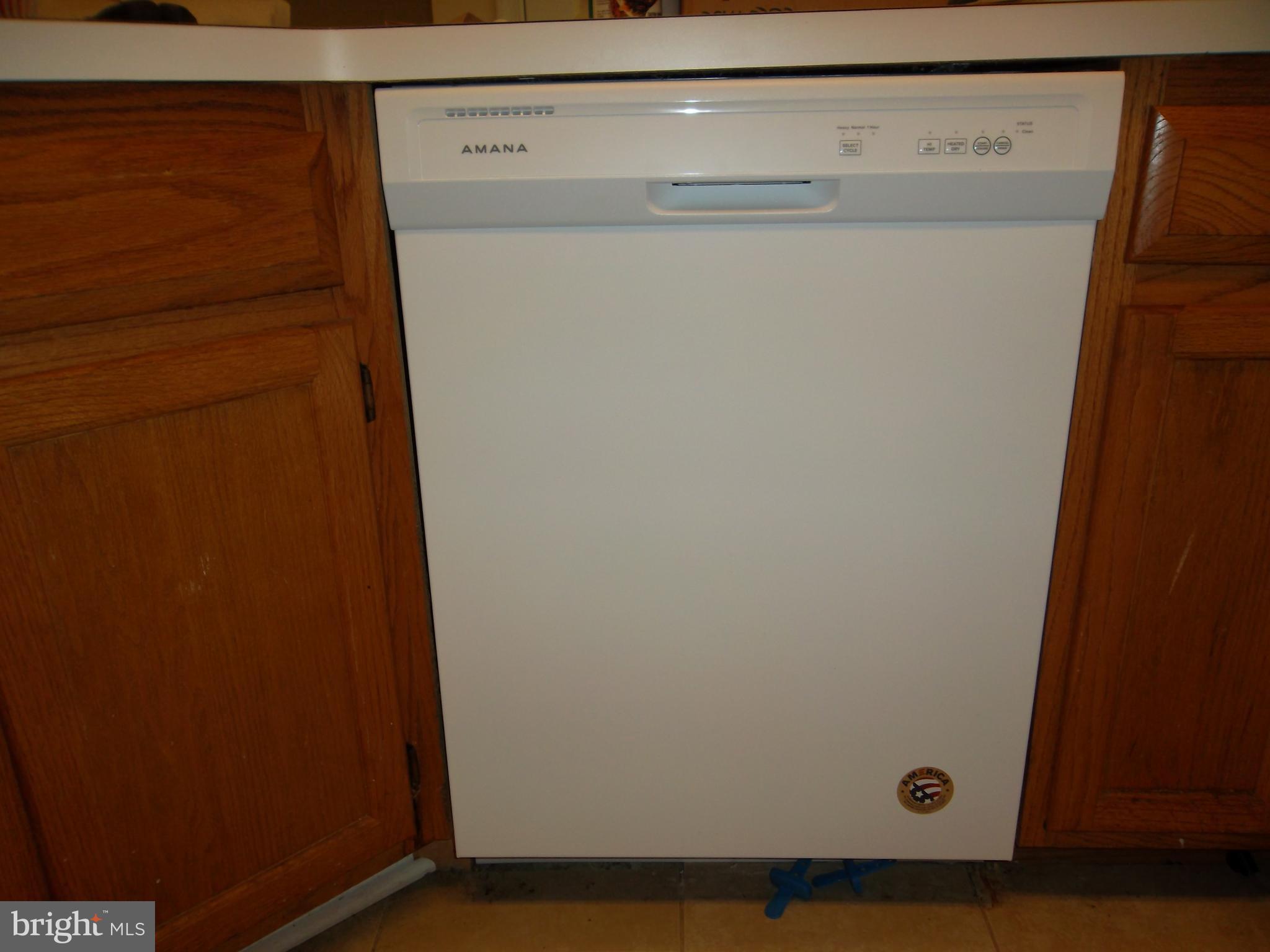 623 Constellation Square Southeast, Unit H Leesburg, VA 20175 - Photo 4 of 20 Brand New Dishwasher