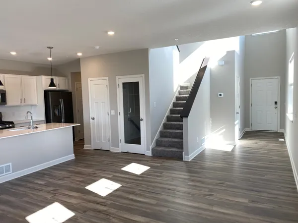 $3,470 | 190 Jean Ave Lake North, Lake Elmo, MN 55042