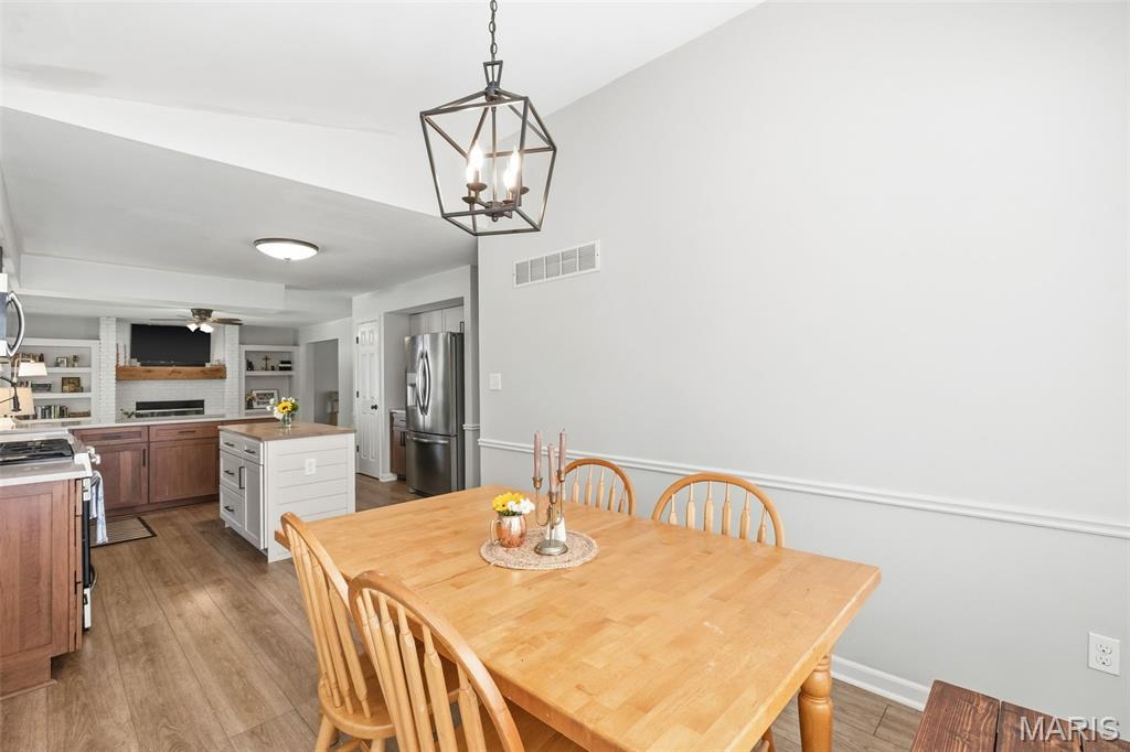 1773 Walters Way St. Charles, MO 63303 - Photo 18 of 93