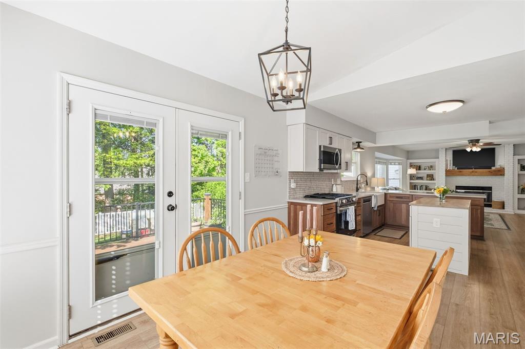 1773 Walters Way St. Charles, MO 63303 - Photo 19 of 93