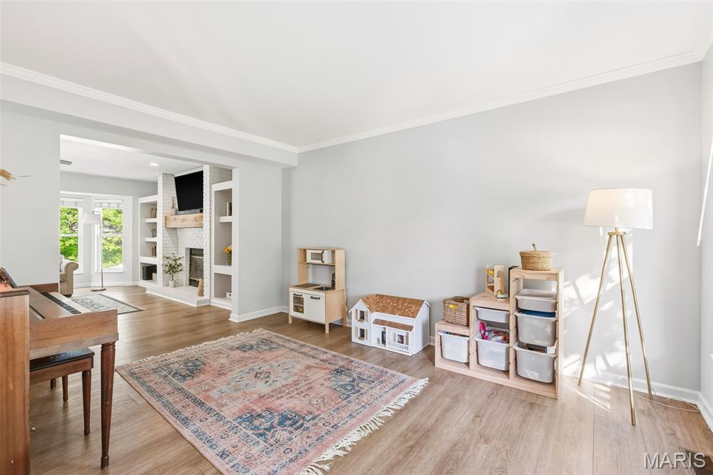 1773 Walters Way St. Charles, MO 63303 - Photo 3 of 93