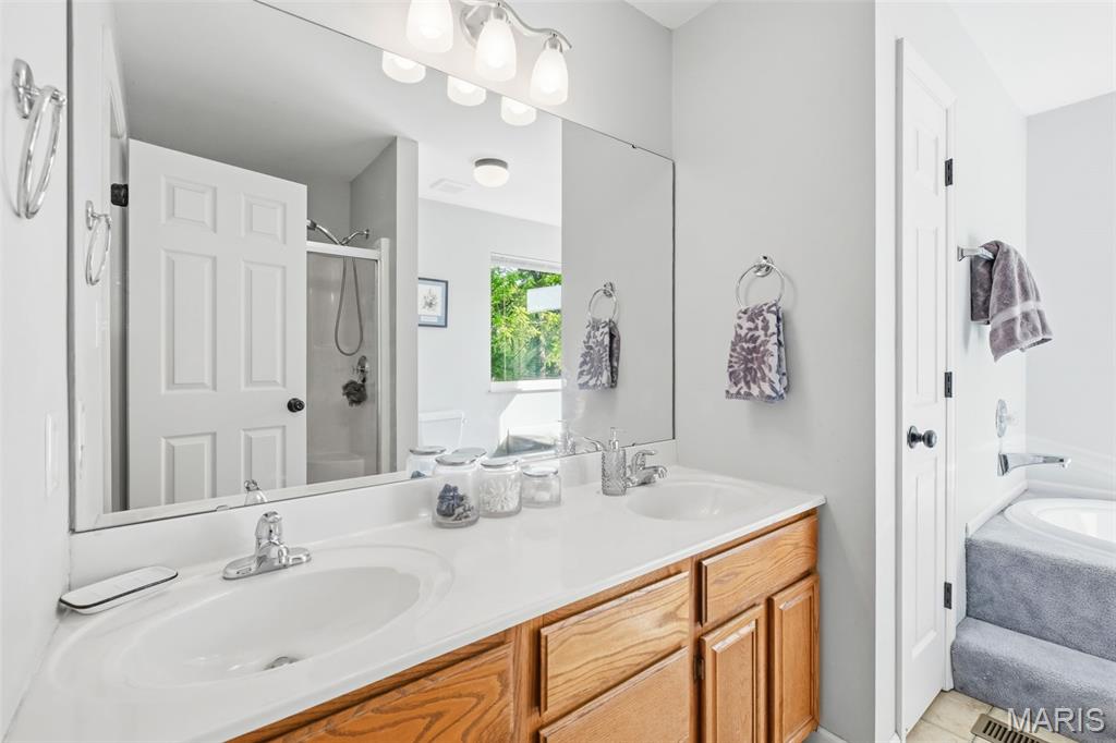 1773 Walters Way St. Charles, MO 63303 - Photo 40 of 93