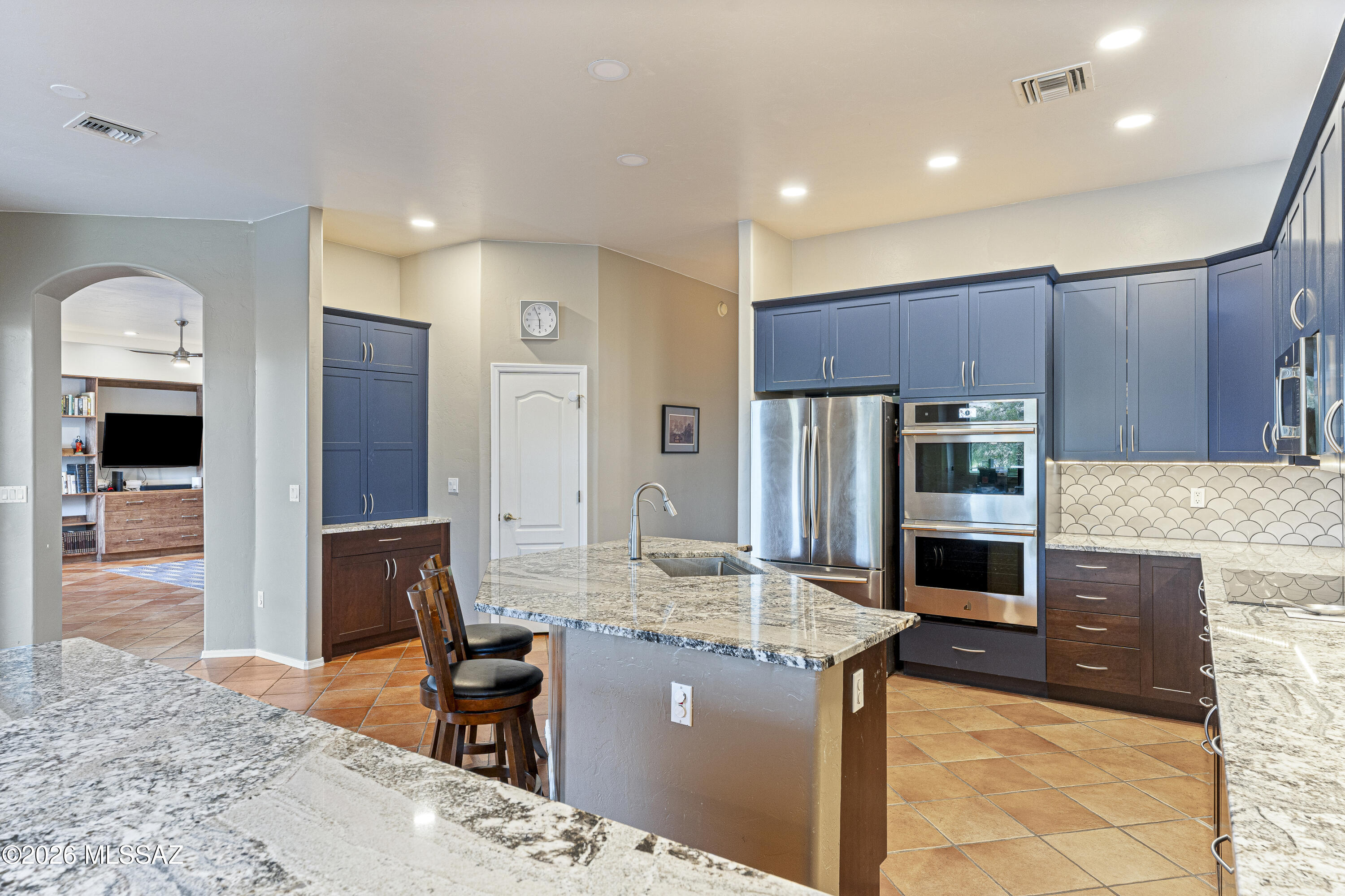11770 North Copper Ridge Place Tucson, AZ 85737 - Photo 15 of 45 17-Kitchen