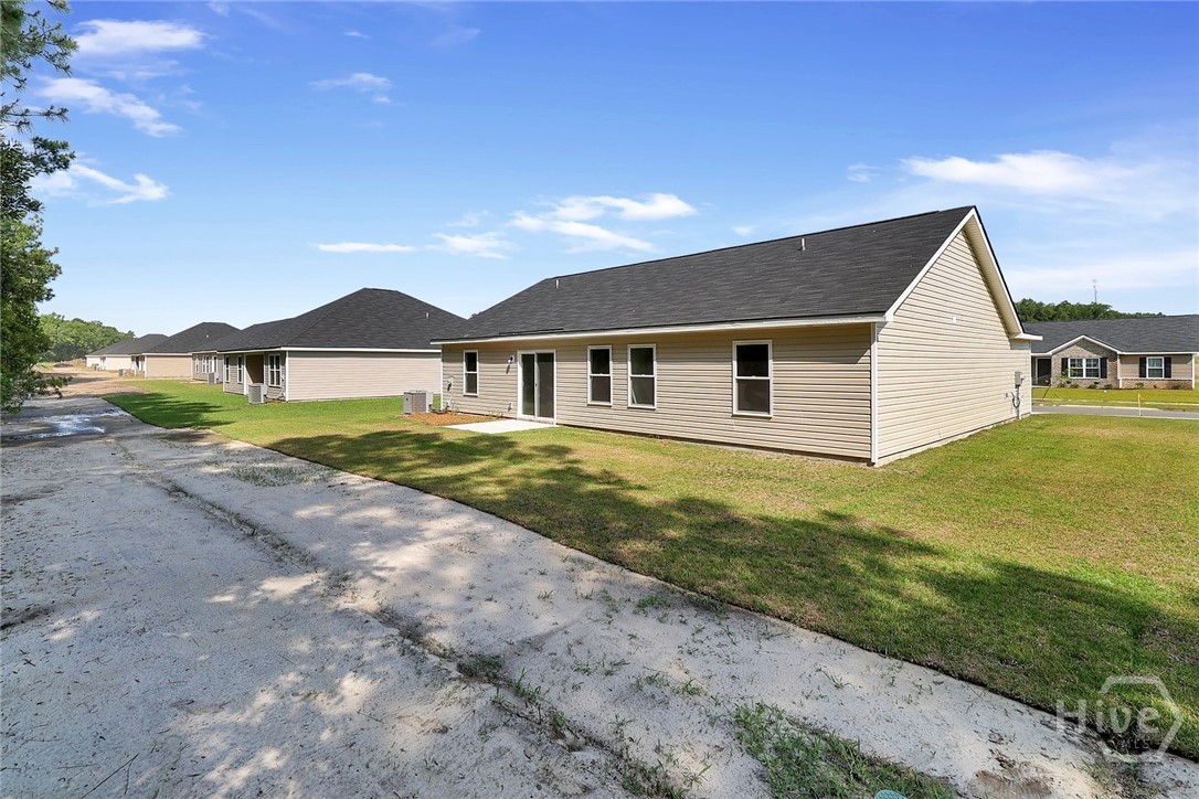 241 Willis Way Statesboro, GA 30458 - Photo 3 of 18