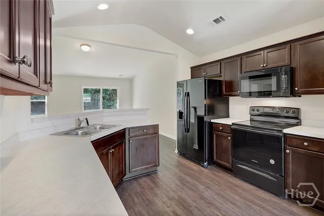 $2,000 | 241 Willis Way, Statesboro, GA 30458