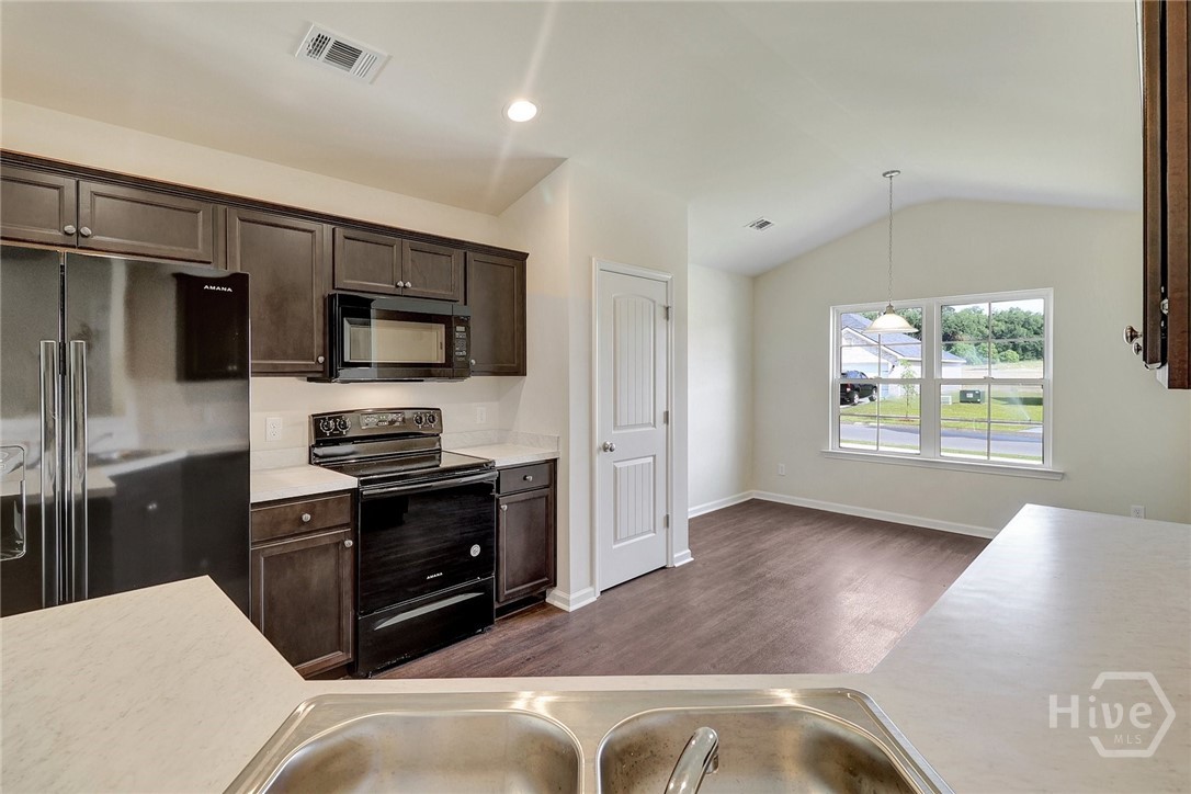 241 Willis Way Statesboro, GA 30458 - Photo 10 of 18