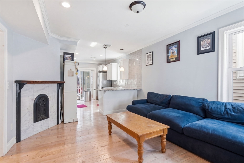 30 Rawson Street Boston, MA 02125 - Photo 5 of 41