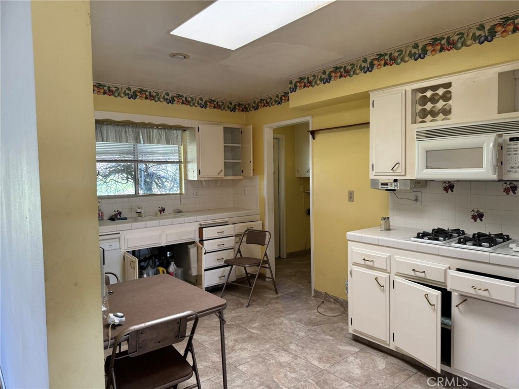 26280 Ridgemoor Road Menifee, CA 92586 - Photo 14 of 52