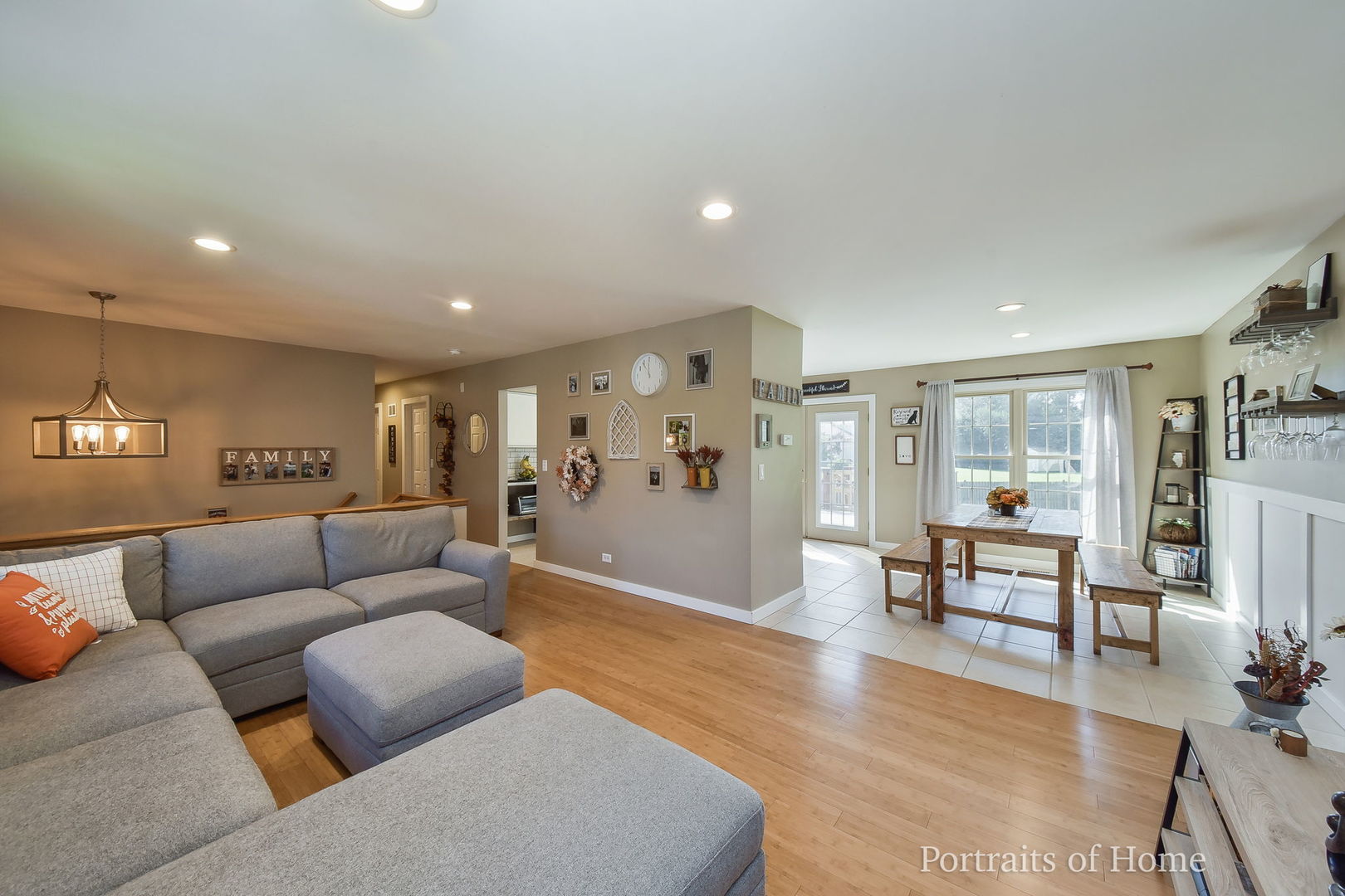 119 Reston Court Roselle, IL 60172 - Photo 5 of 25 a living room with furniture and view of kitchen
