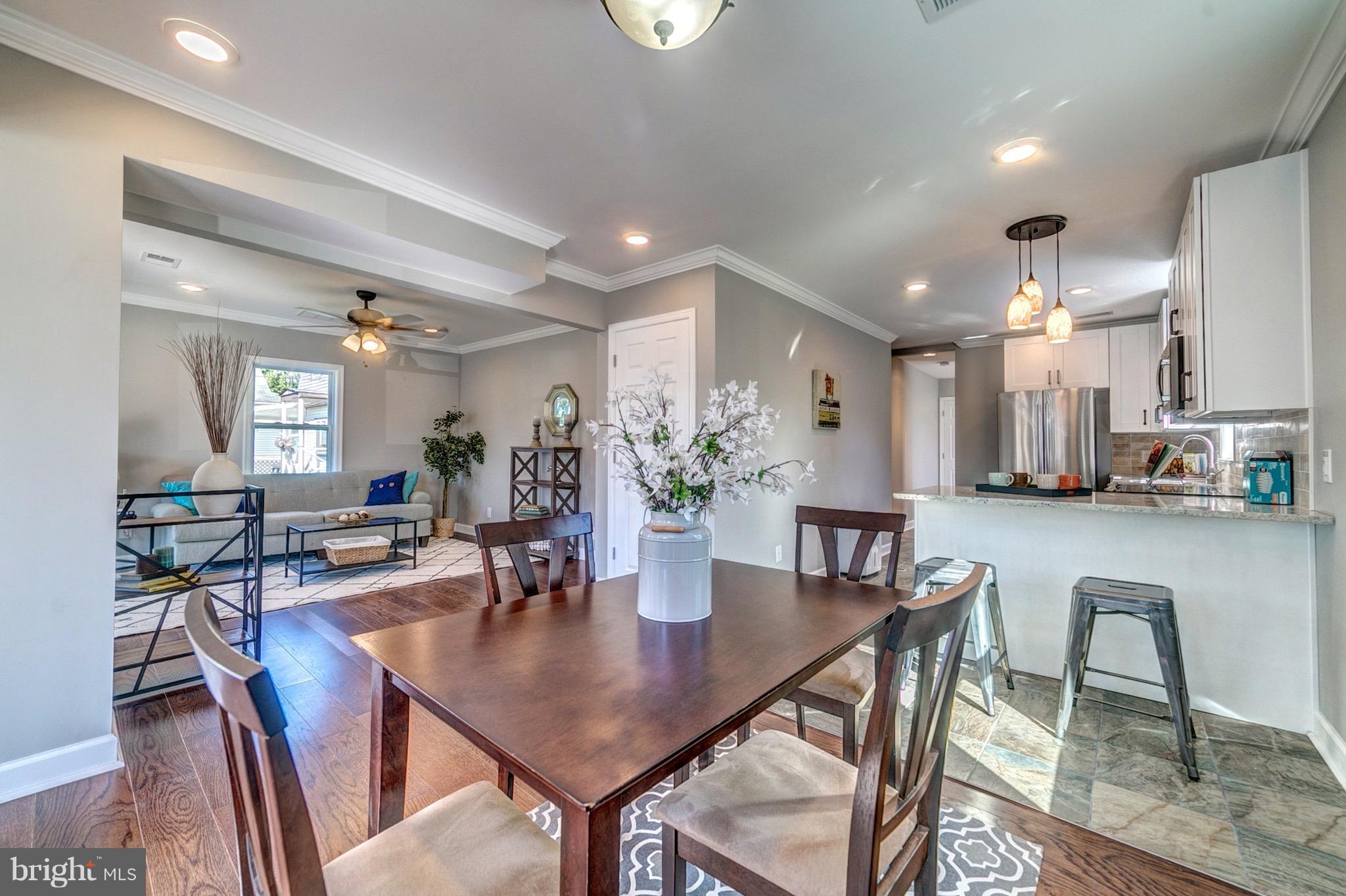 1413 Kent Road Baltimore, MD 21221 - Photo 4 of 19 Breakfast Bar and Separate Dining Area