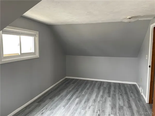 $289,900 | 121 East Somerset Avenue, Tonawanda, NY 14150