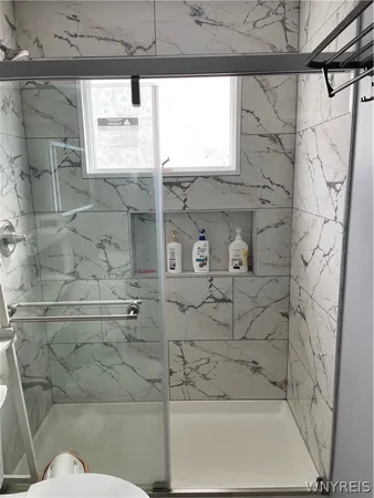 $289,900 | 121 East Somerset Avenue, Tonawanda, NY 14150