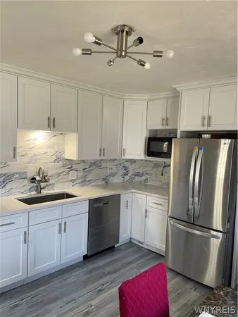 $289,900 | 121 East Somerset Avenue, Tonawanda, NY 14150