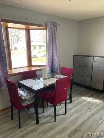 $289,900 | 121 East Somerset Avenue, Tonawanda, NY 14150