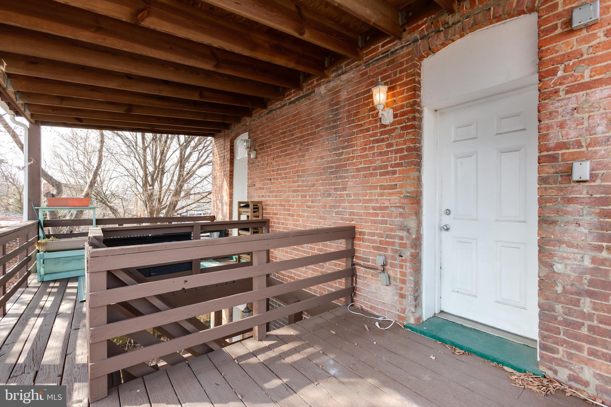 424 Ridge Street Northwest, Unit 5 Washington, DC 20001 - Photo 11 of 18 Rear deck