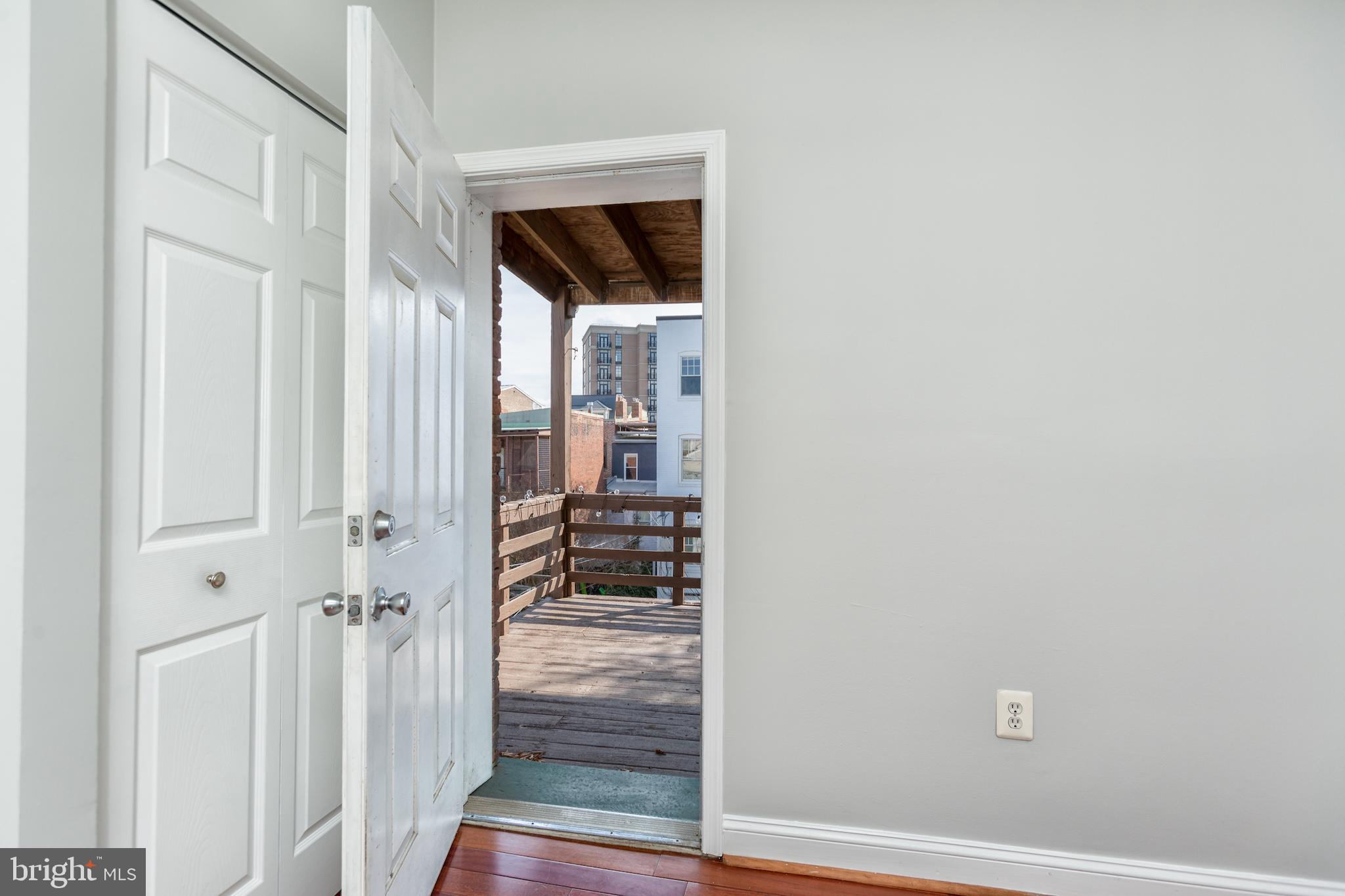 424 Ridge Street Northwest, Unit 5 Washington, DC 20001 - Photo 17 of 18 Rear Deck