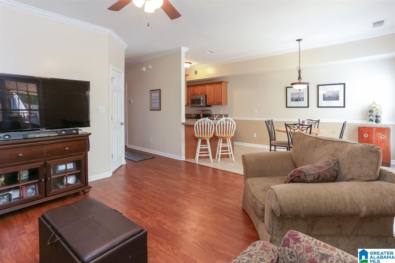 2046 Queens Court Moody, AL 35004 - Photo 8 of 36