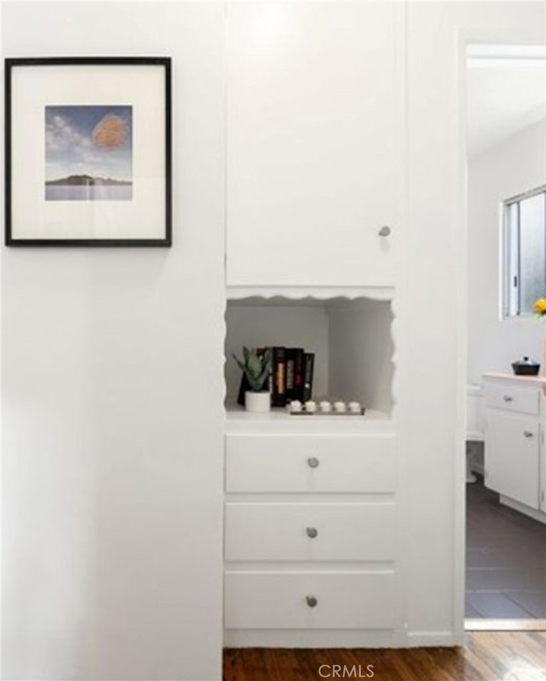 2135 East Florida Street, Unit 2 Long Beach, CA 90814 - Photo 8 of 13 a view of cabinets