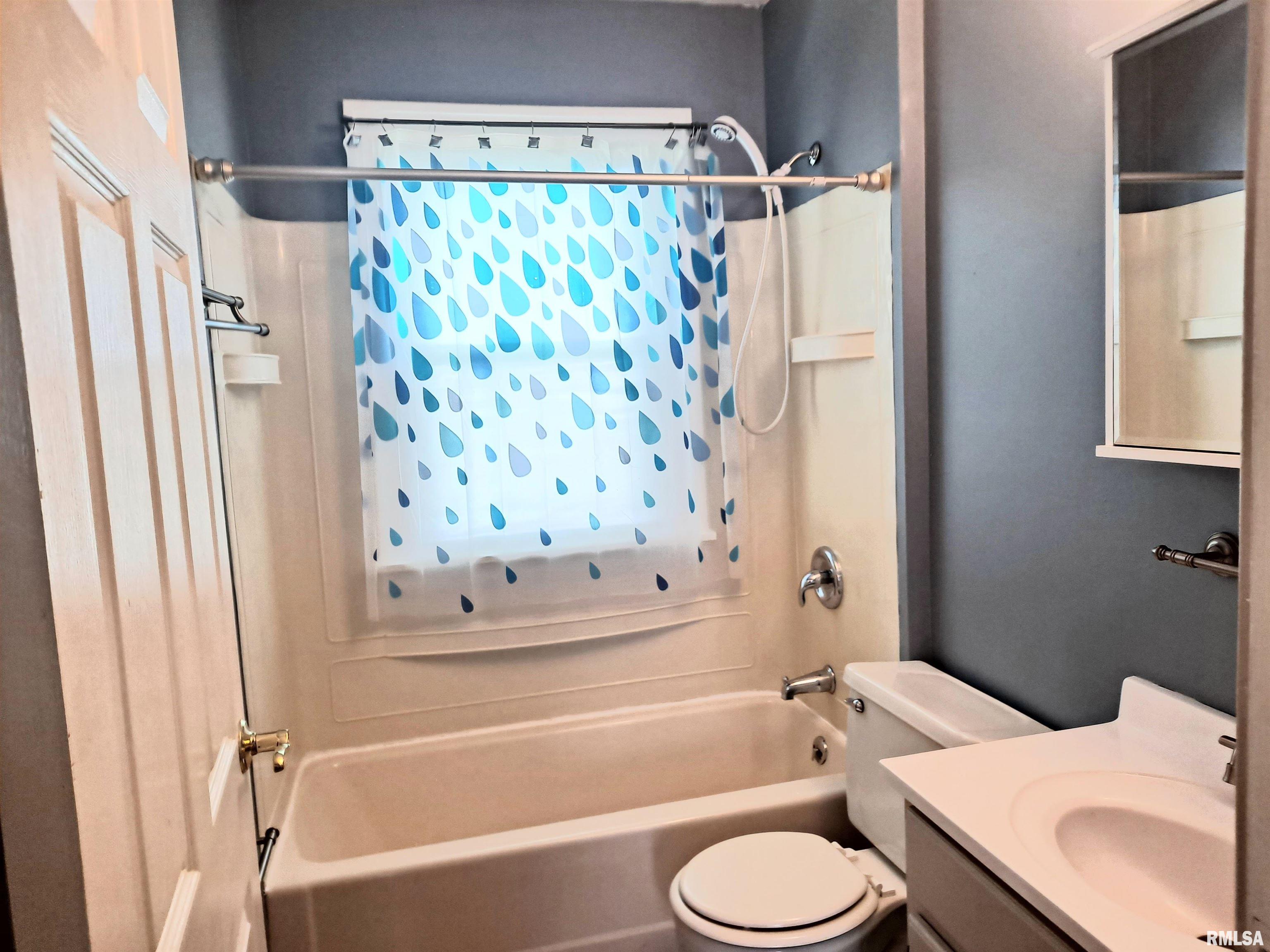 2221 South 6th Street Springfield, IL 62703 - Photo 6 of 18