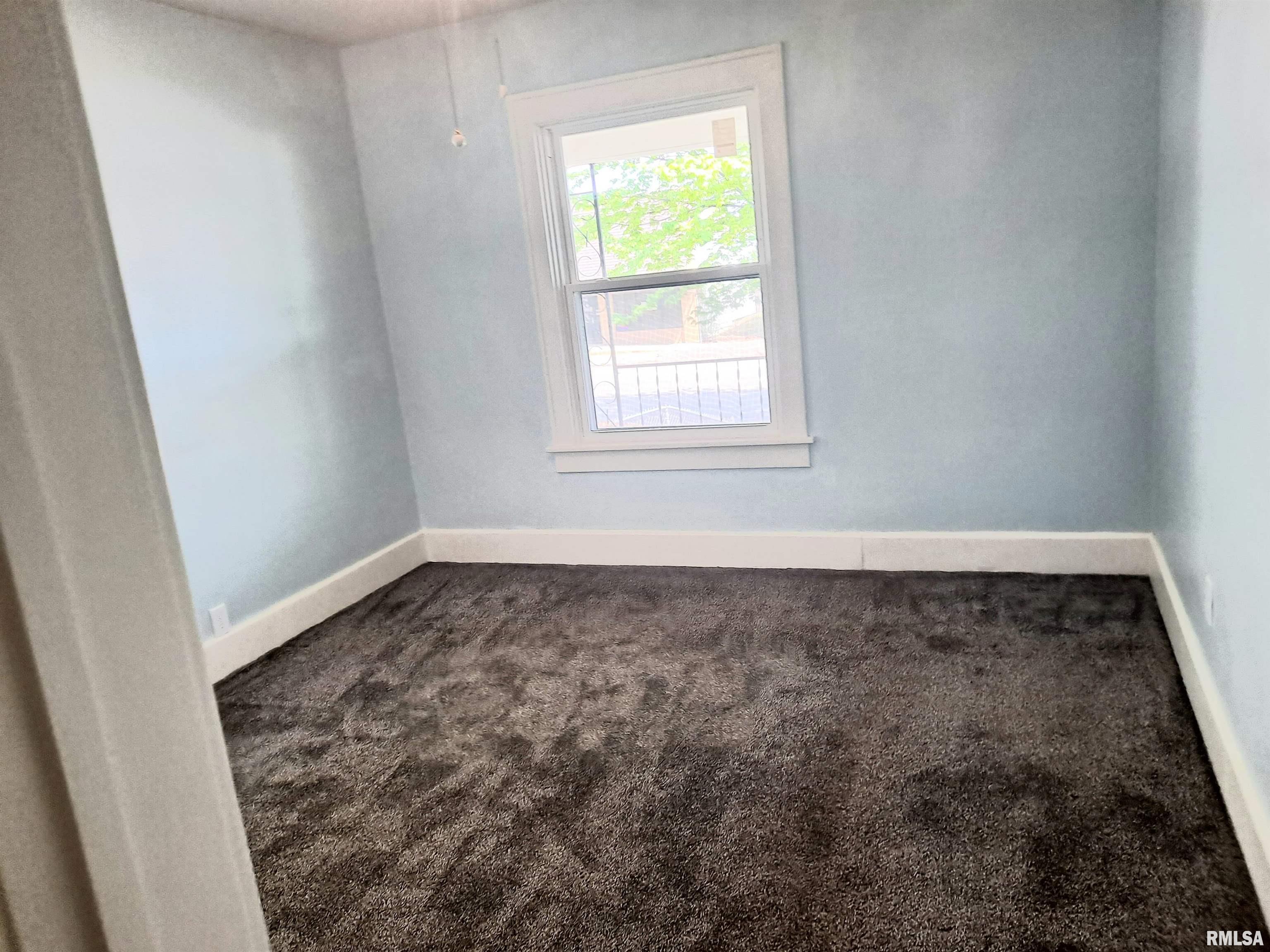 2221 South 6th Street Springfield, IL 62703 - Photo 7 of 18
