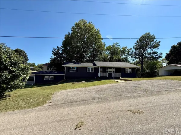 $229,900 | 2801 Bedoll Avenue, Poplar Bluff, MO 63901