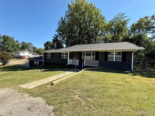 $229,900 | 2801 Bedoll Avenue, Poplar Bluff, MO 63901