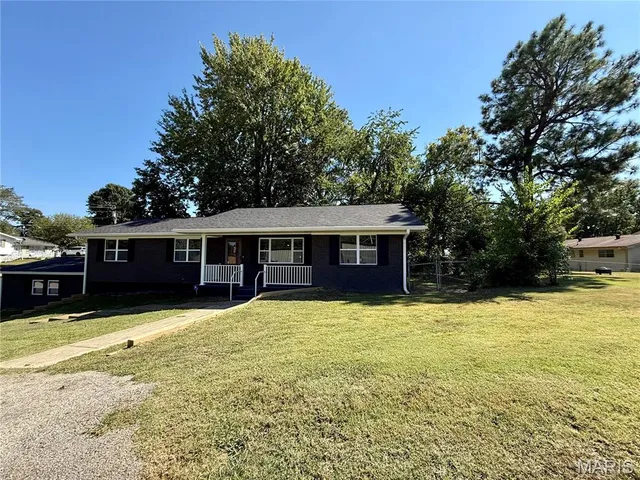 $229,900 | 2801 Bedoll Avenue, Poplar Bluff, MO 63901