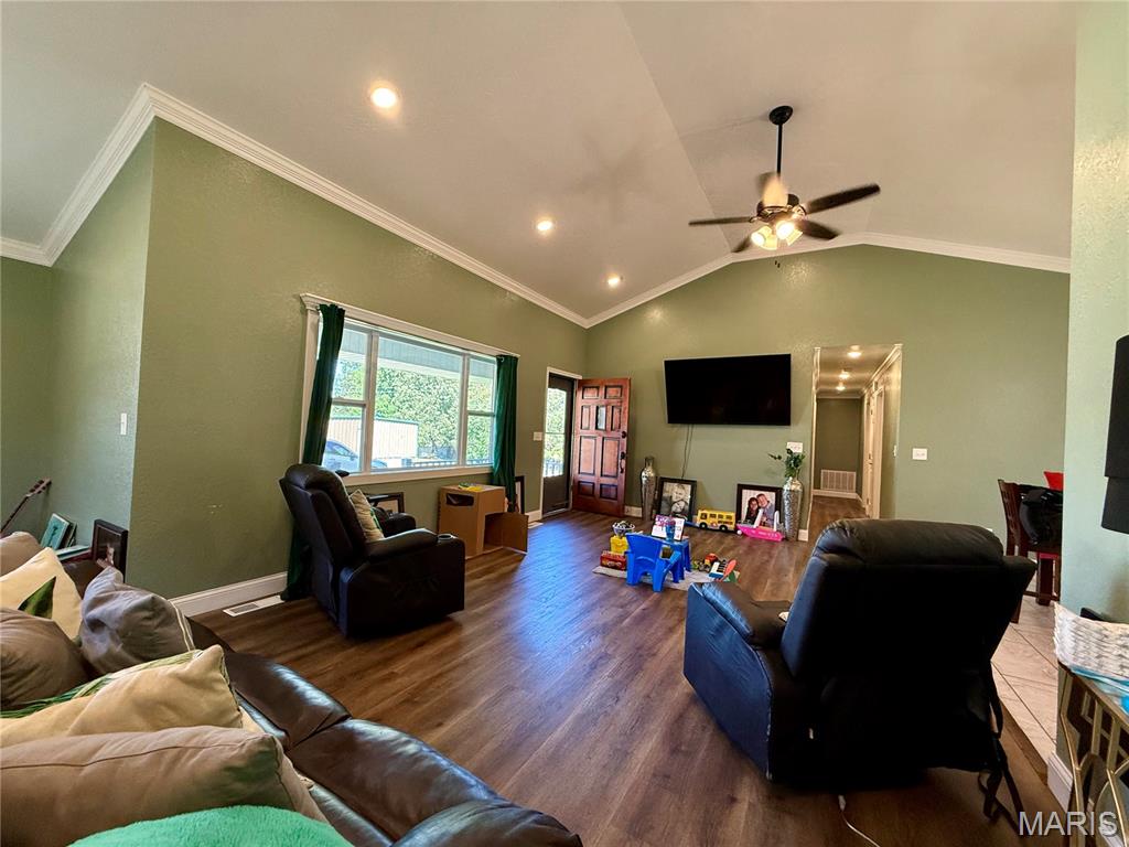 2801 Bedoll Avenue Poplar Bluff, MO 63901 - Photo 9 of 25