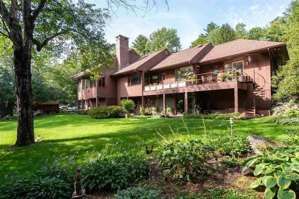 $850,000 | 300 Maple Ridge Road, Sandwich, NH 03227