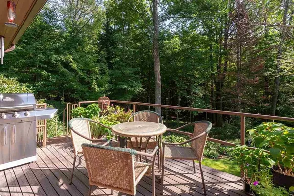 $850,000 | 300 Maple Ridge Road, Sandwich, NH 03227