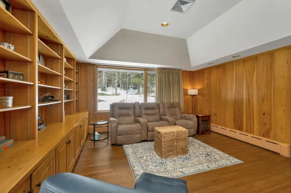$850,000 | 300 Maple Ridge Road, Sandwich, NH 03227