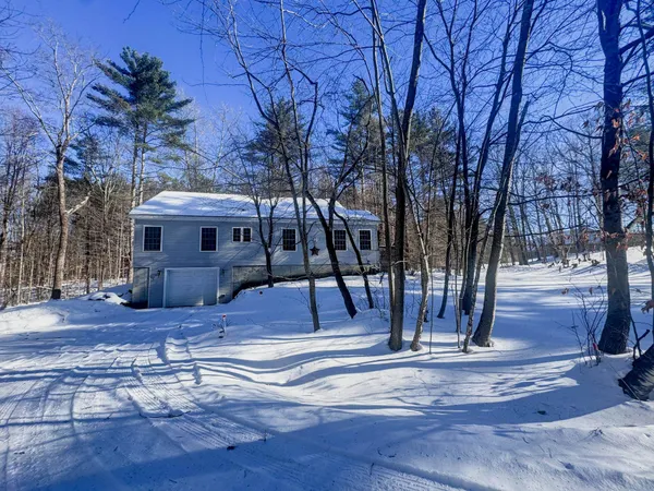 $425,000 | 358 Birch Grove, Arlington, VT 05250