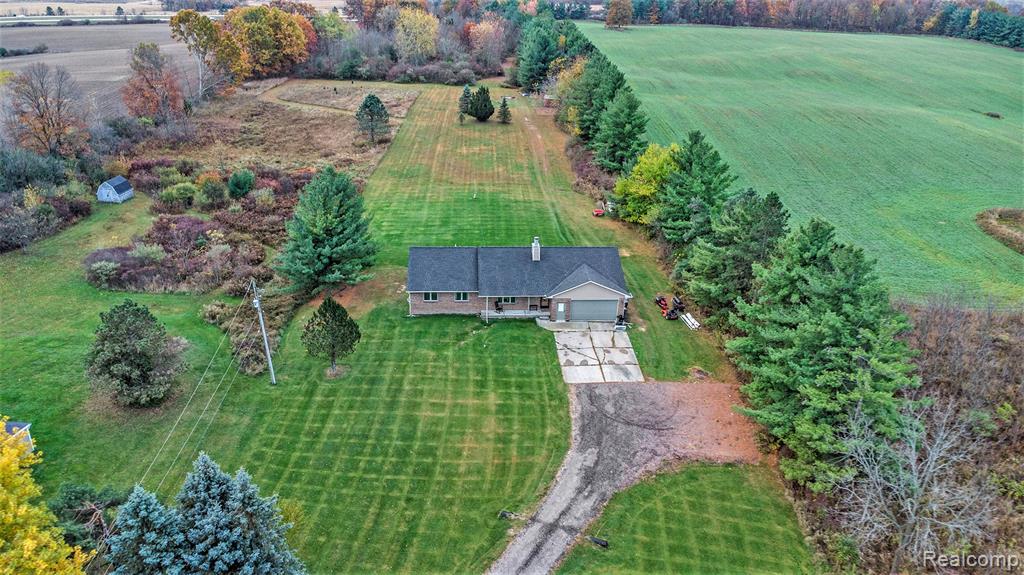 11506 Lapeer Road Davison, MI 48423 - Photo 26 of 37