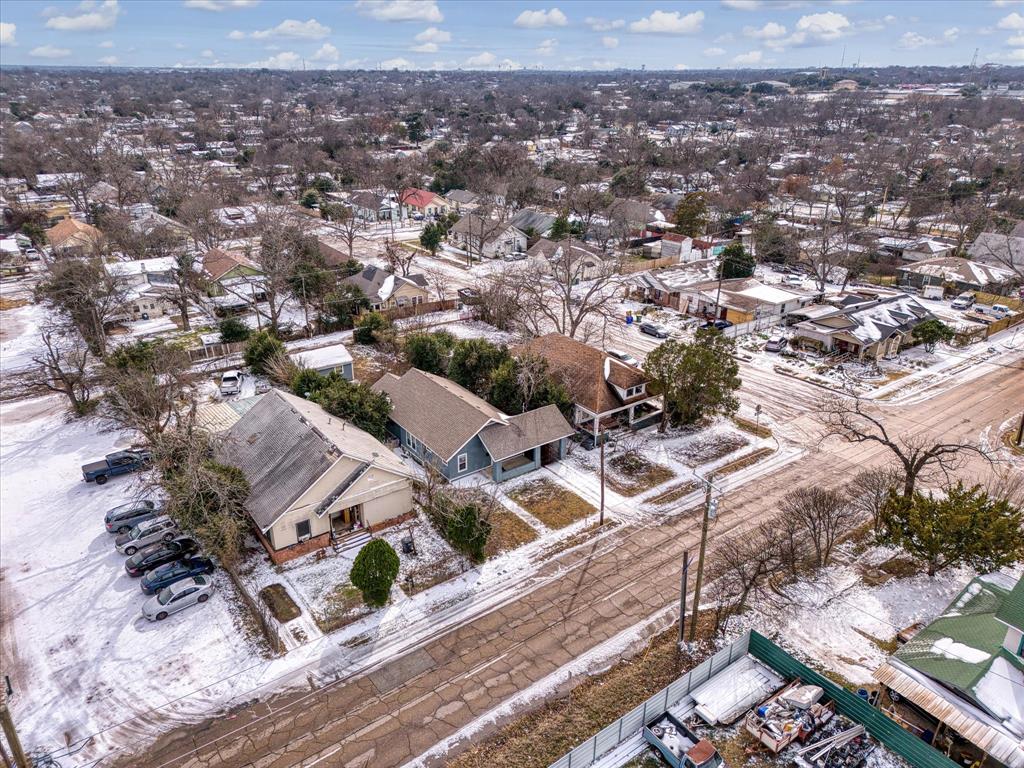 1822 Herring Avenue Waco, TX 76708 - Photo 27 of 27 an aerial view of multiple house