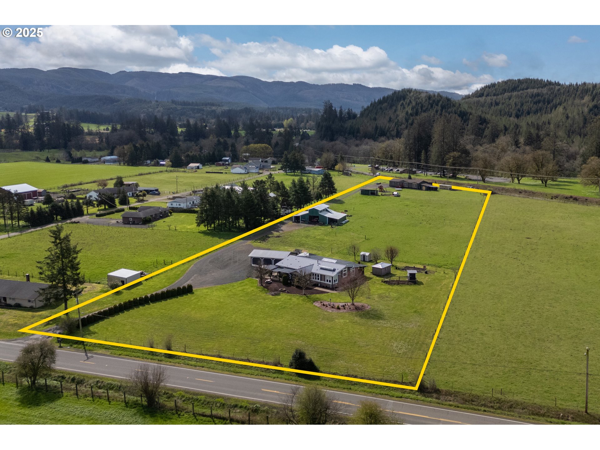 7400 South Prairie Road Tillamook, OR 97141 - Photo 2 of 47 Drone View/UAV