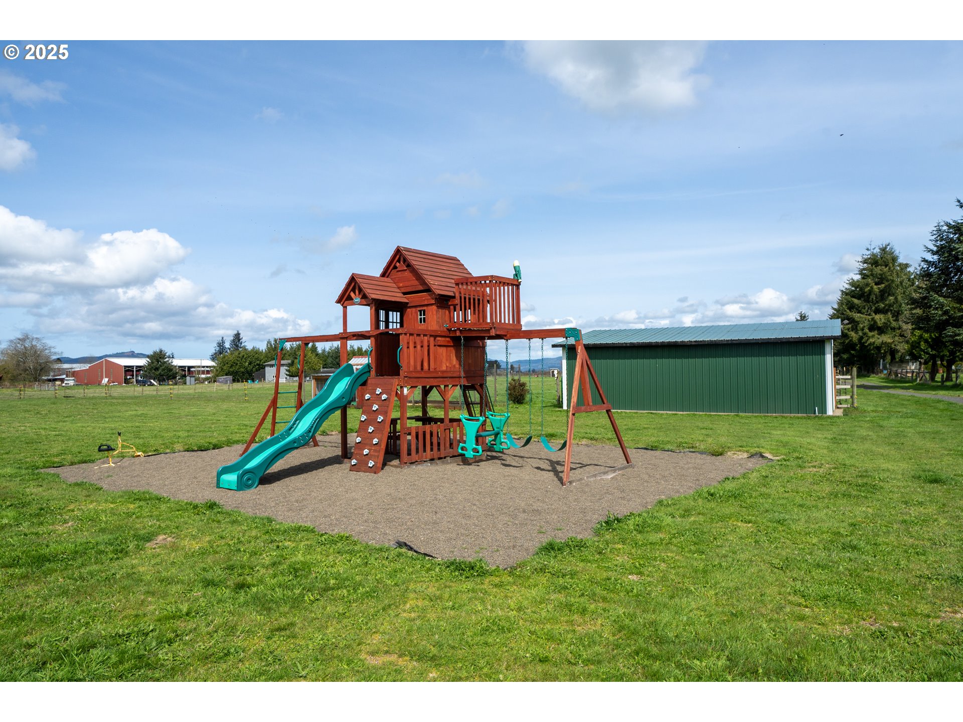 7400 South Prairie Road Tillamook, OR 97141 - Photo 24 of 47 Yard