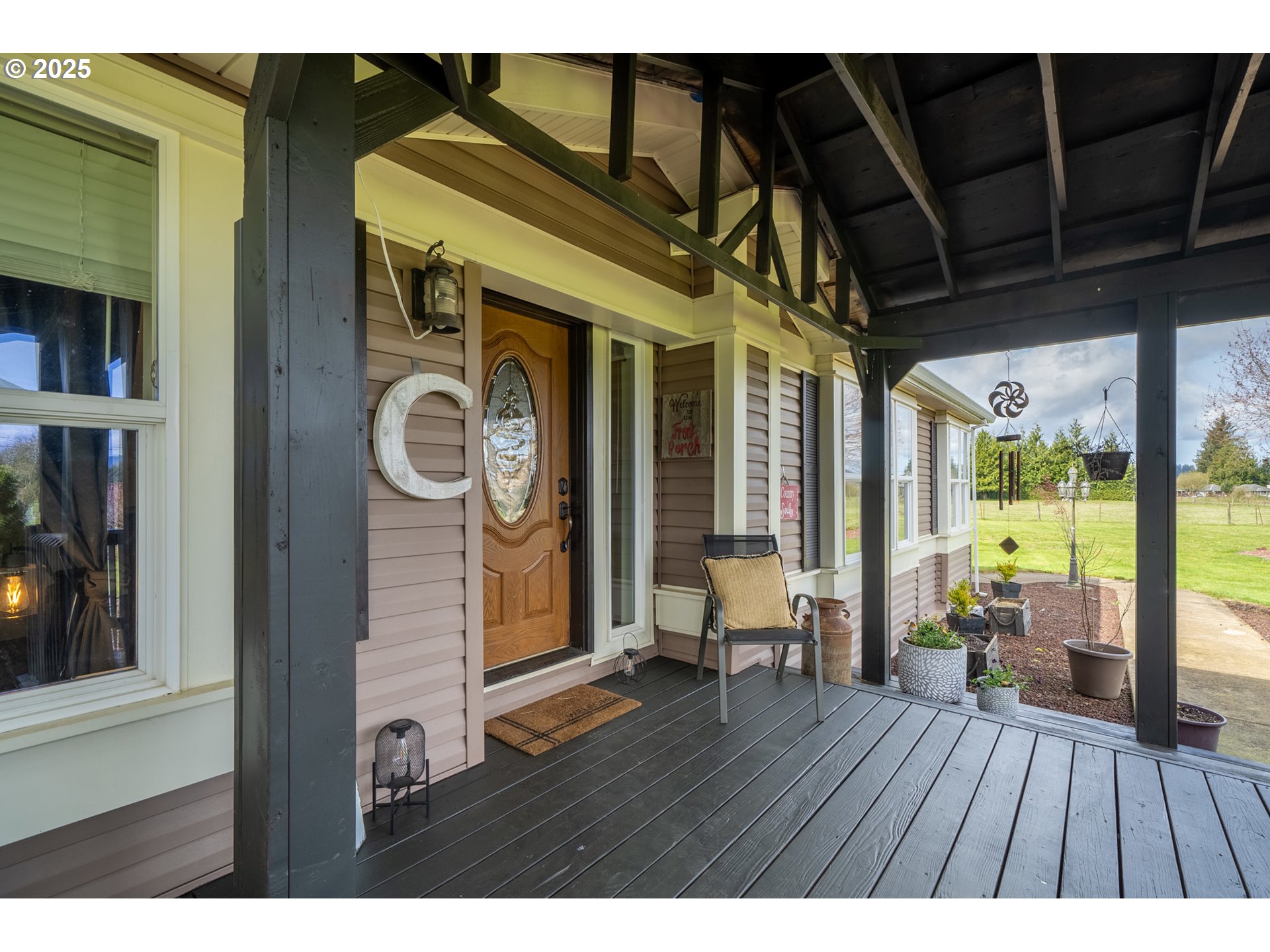 7400 South Prairie Road Tillamook, OR 97141 - Photo 6 of 47 Covered Porch