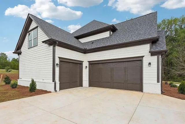 $709,999 | 1035 Mulberry Chase, Commerce, GA 30530