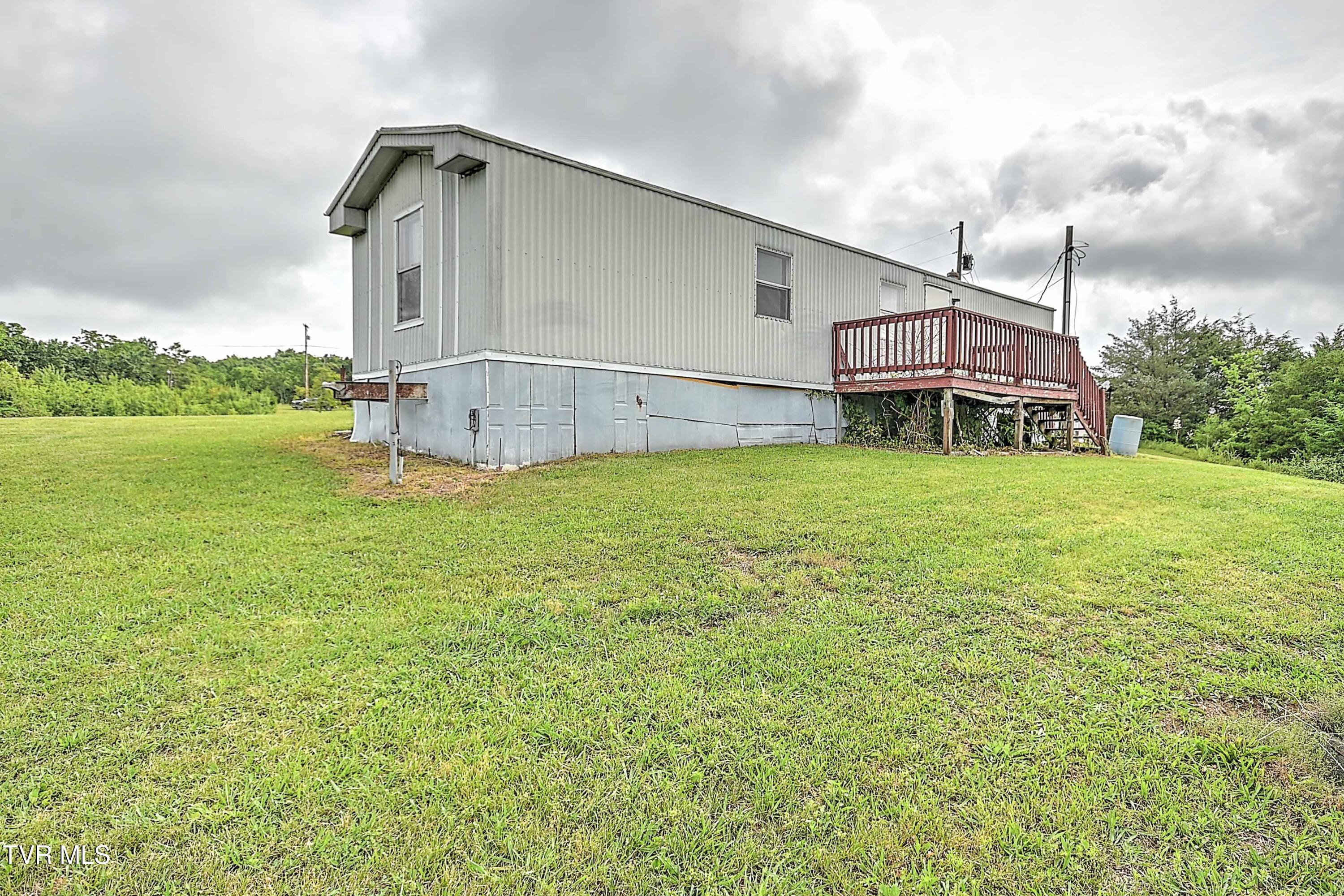 704 Weems Chapel Road Mosheim, TN 37818 - Photo 19 of 46 704 Weems Chapel Rd-8