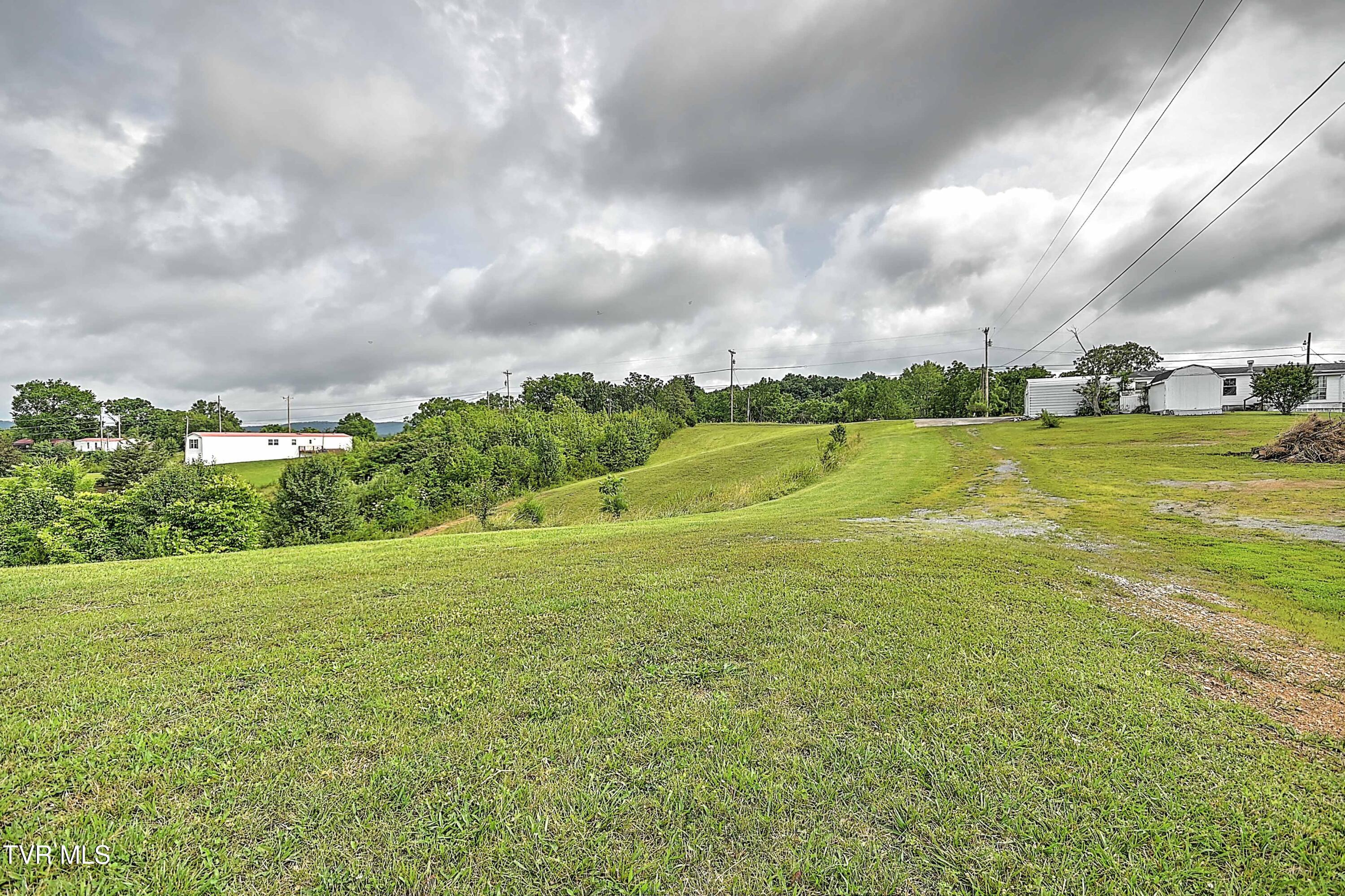 704 Weems Chapel Road Mosheim, TN 37818 - Photo 25 of 46 704 Weems Chapel Rd-15