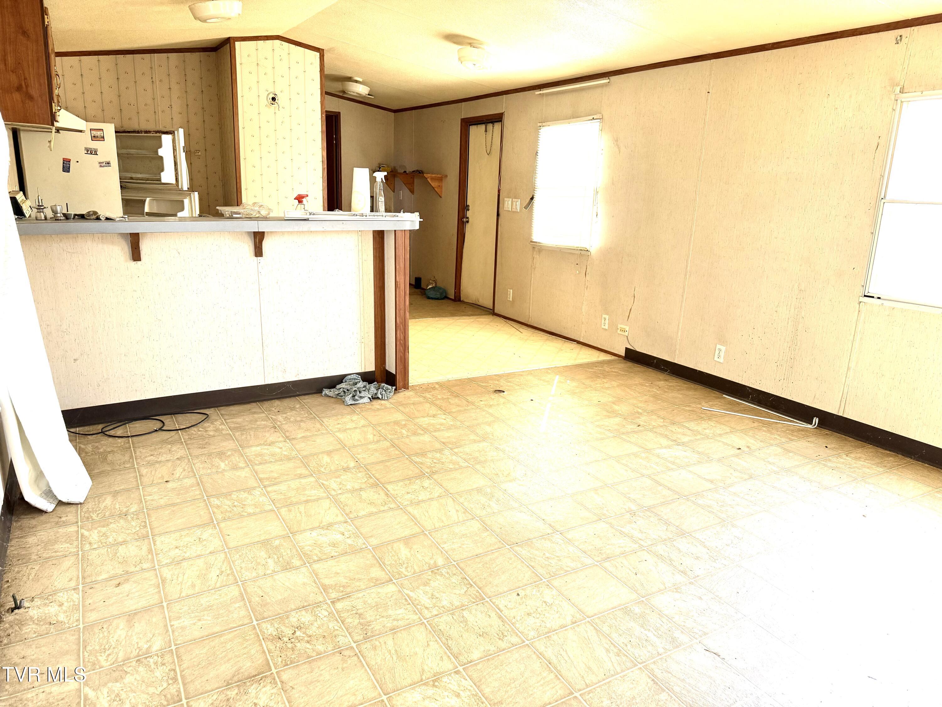 704 Weems Chapel Road Mosheim, TN 37818 - Photo 3 of 46 IMG_3019