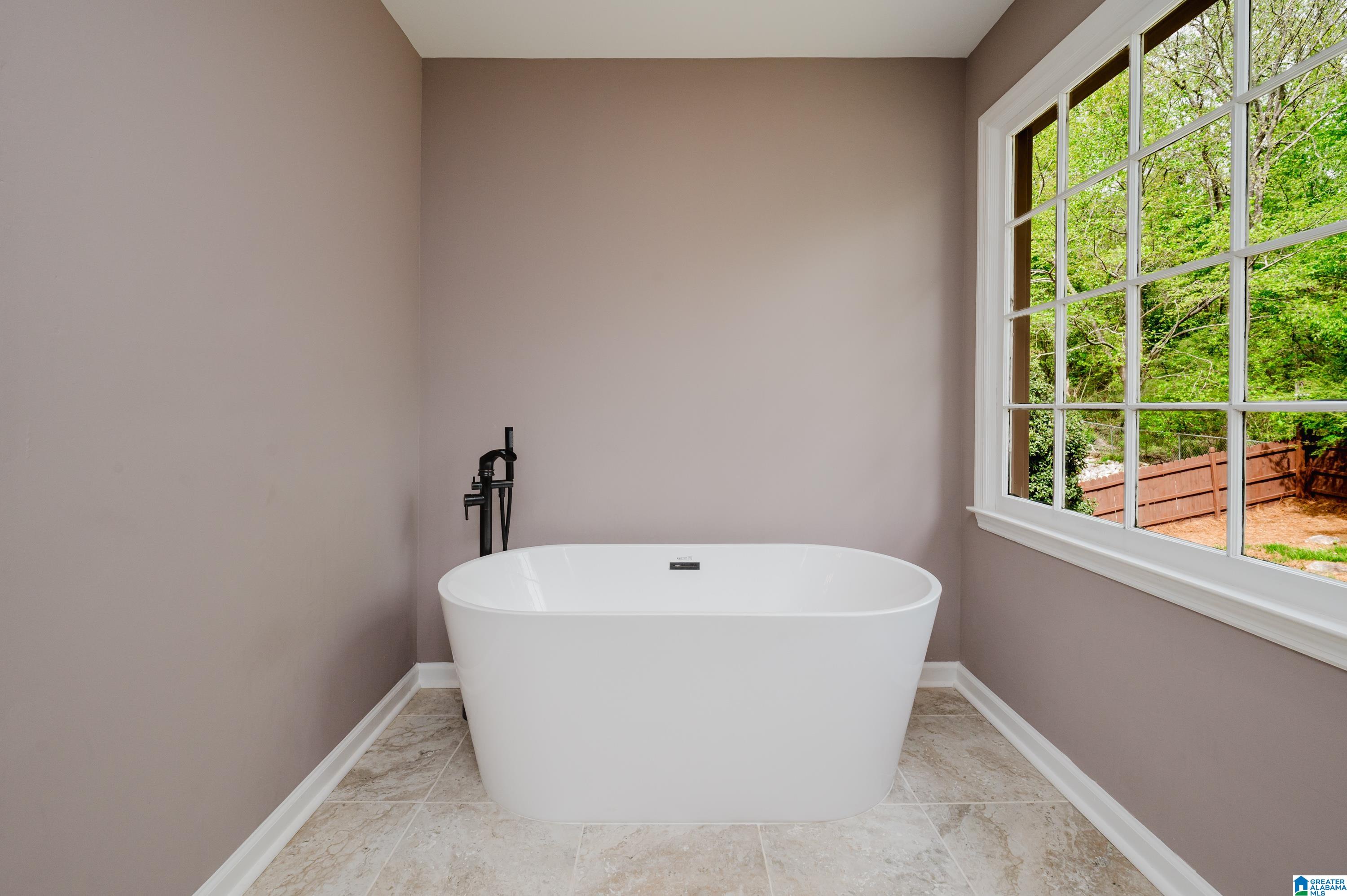 3308 Saddlebrook Circle Birmingham, AL 35210 - Photo 33 of 68