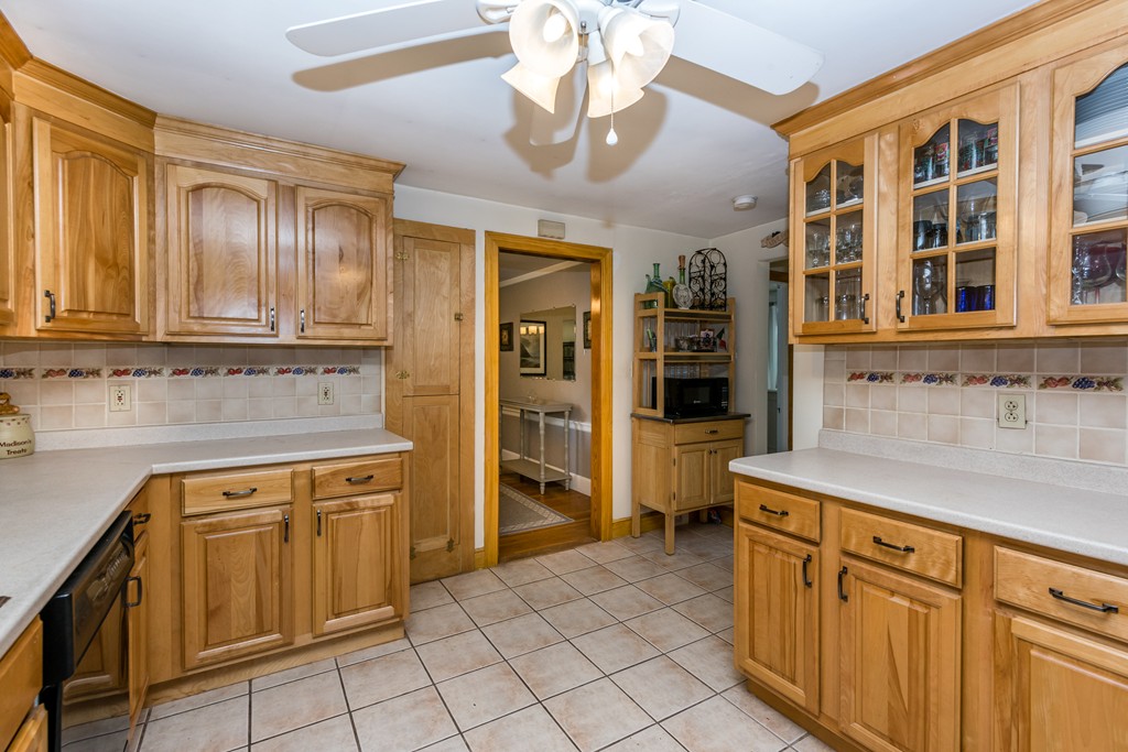 36 Fisher Road Dedham, MA 02026 - Photo 9 of 22 Gallery Image 9