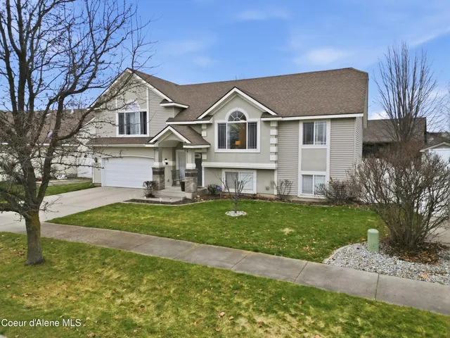 $649,999 | 2627 West Timberlake Loop, Coeur D'Alene, ID 83815