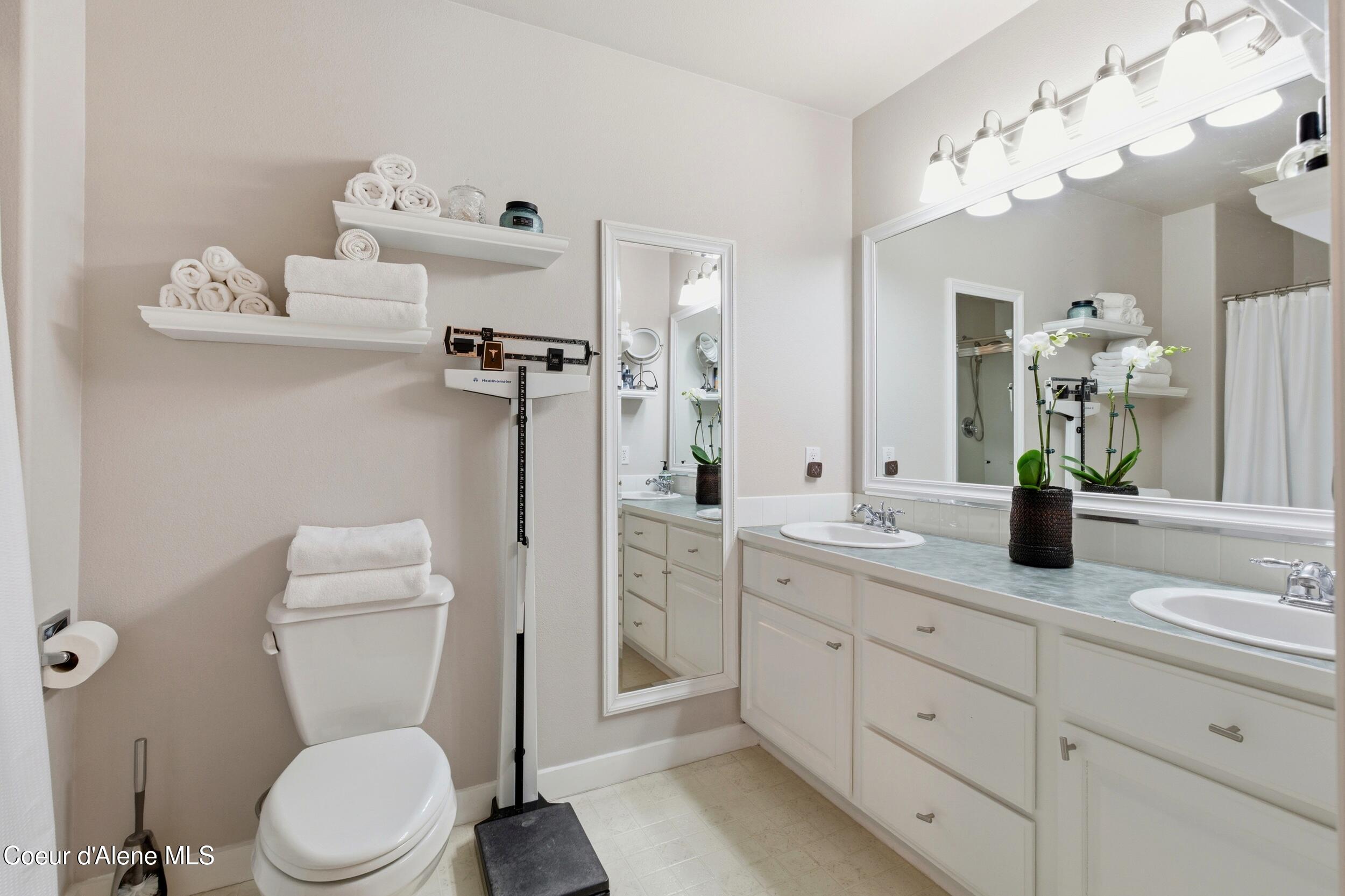 2627 West Timberlake Loop Coeur D'Alene, ID 83815 - Photo 13 of 34 30_img_9371