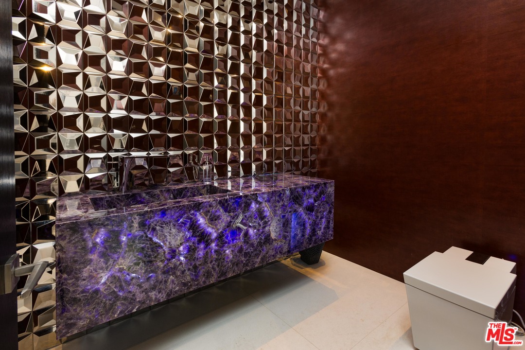 1251 Shadow Hill Way Beverly Hills, CA 90210 - Photo 12 of 42