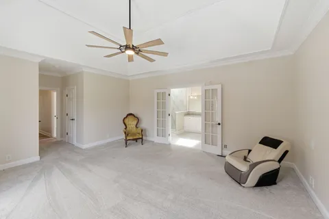 a view of a livingroom with furniture