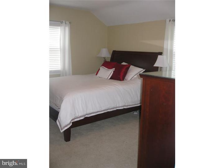 1805 Earlington Road Havertown, PA 19083 - Photo 17 of 25 Bedroom 4