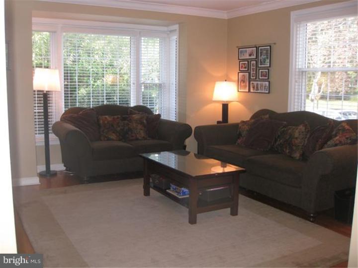 1805 Earlington Road Havertown, PA 19083 - Photo 3 of 25 Living Room